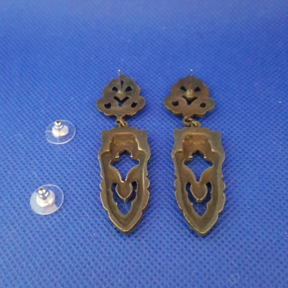 Banana Bob Rhinestone Earrings - Picture 3 of 4